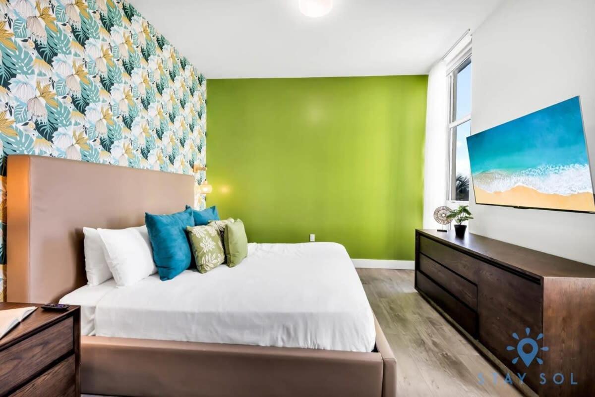 Costa - Worth Traveling - Rooftop Pool- Gym * Hollywood