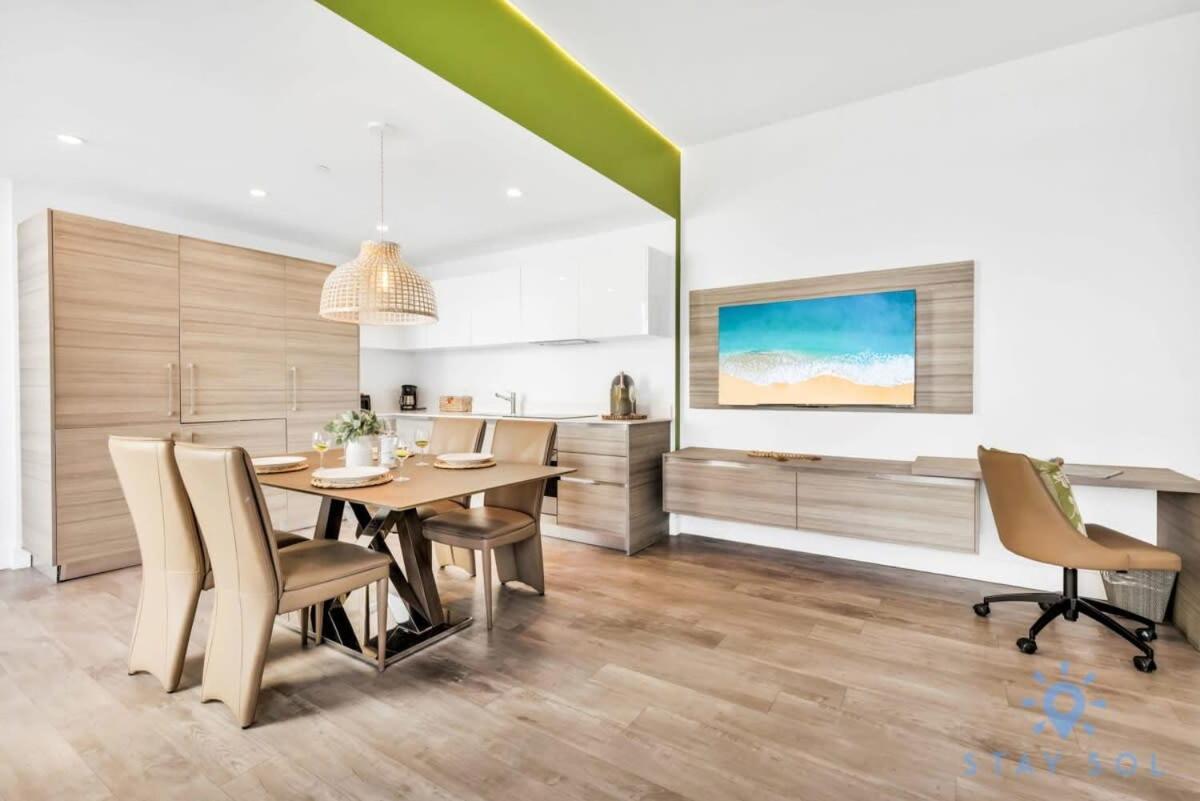 Apartment Costa - Worth Traveling - Rooftop Pool- Gym *